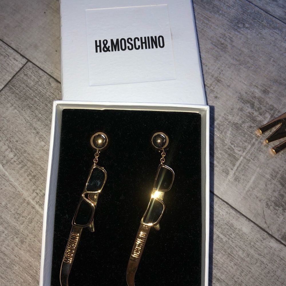 H & M moschino sunglass earrings NIB